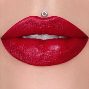 Redrum- Velvet Trap lipstick - Jeffree Star
